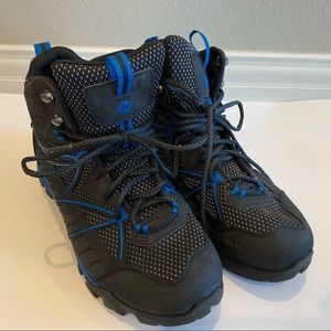 Merrell | Shoes | Merrell Capra Venture 